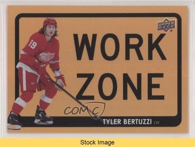 2021-22 Upper Deck Series 1 Work Zone Tyler Bertuzzi #WZ-18 READ 1a9z