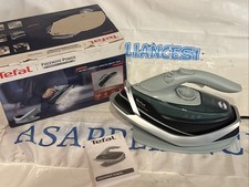 Image of Tefal Freemove Power Cordless Steam Iron FV6672G0 New (Box Damaged)