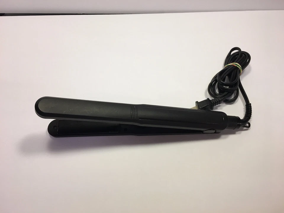 Revlon Perfect Heat Tourmaline Ceramic 1" Digital Straightener Model RVST2082 - Image 2 of 4