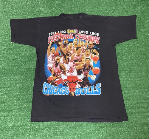 Vintage 1997 NBA Chicago Bulls Michael 