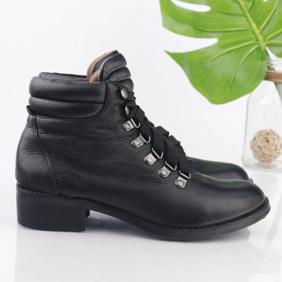 Gentle Souls Women's Brooklyn Boot Size 8 Lace Up Combat Bootie Black Leather - Image 4 of 4
