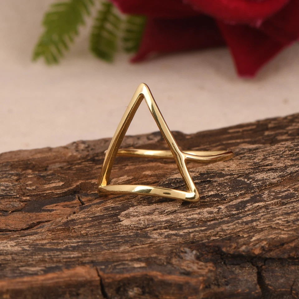 Anillo triángulo abierto enchapado en oro amarillo banda geométrica hecha a mano para mujeres niñas Foto 4 de 4