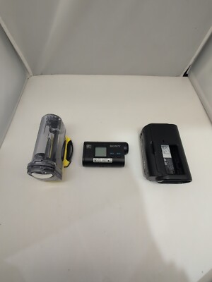 Sony Exmor R Steady Shot HDR-AS15 w/ AKA-LU1 Camcorder Cradle LCD and Case