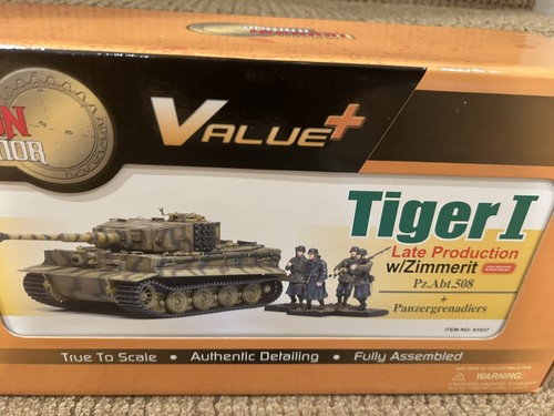 Dragon Armor 1:35 Tiger I Late Production Pz.Abt. 508 & Crew (4) Italy No 61037 - Picture 2 of 14