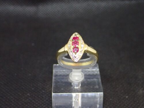 Bague en Or jaune  750/ème de 3.08g, rubis, diamant / Bijoux d'occasion - Photo 1/4