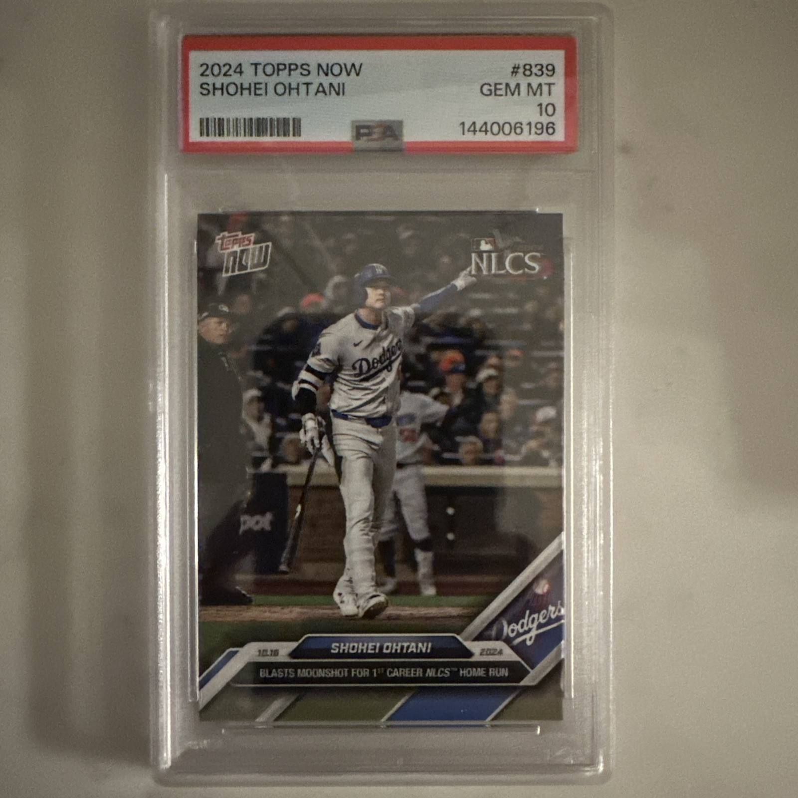 Topps Shohei Ohtani front