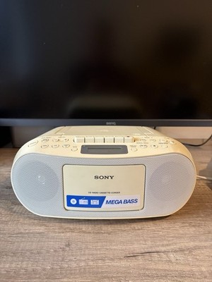 Sony CFD-S50 CD-Player Boombox mit Kassettenrekorder Mega Bass Weiß