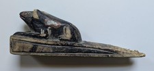ANTIQUE PACIFIC NORTHWEST NATIVE AMERICAN ART CARVED WOODEN ANIMAL FROG DOORSTOP