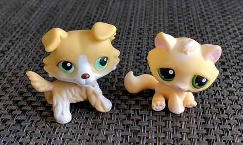 Littlest Pet Shop RARE 2005 Blonde Collie Dog #272 & Kitten Cat #273 - EXCELLENT