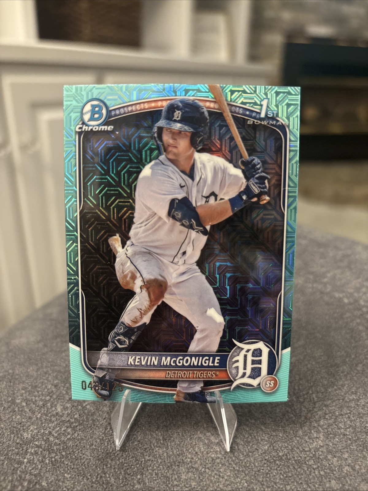 Kevin McGonigle 2025 Bowman Chrome Mega 1st Aqua Mojo Refractor  /125 TIGERS