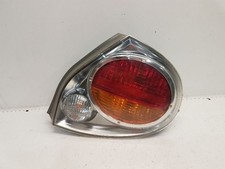 2002-03 Nissan Maxima Passenger Right Tail Light - Quarter Mount