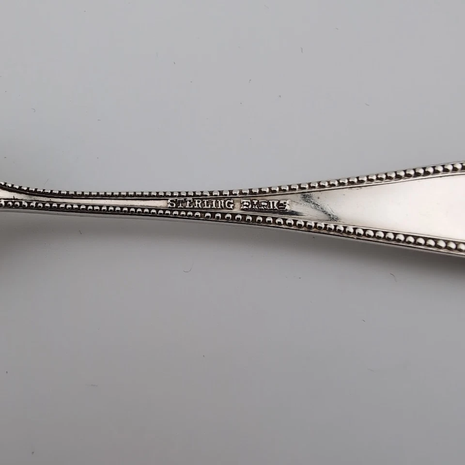 Cuchara Demitasse de plata esterlina Birks Bead - 4 1/8"- sin monogramas Foto 3 de 3