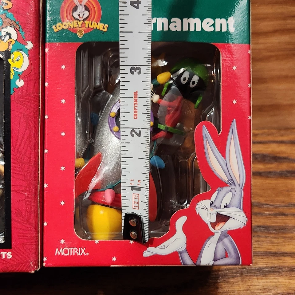Lote de ornamentos marvin El Marciano de colección de los años 90 Looney Tunes Moon Rocket Carrusel Foto 4 de 4