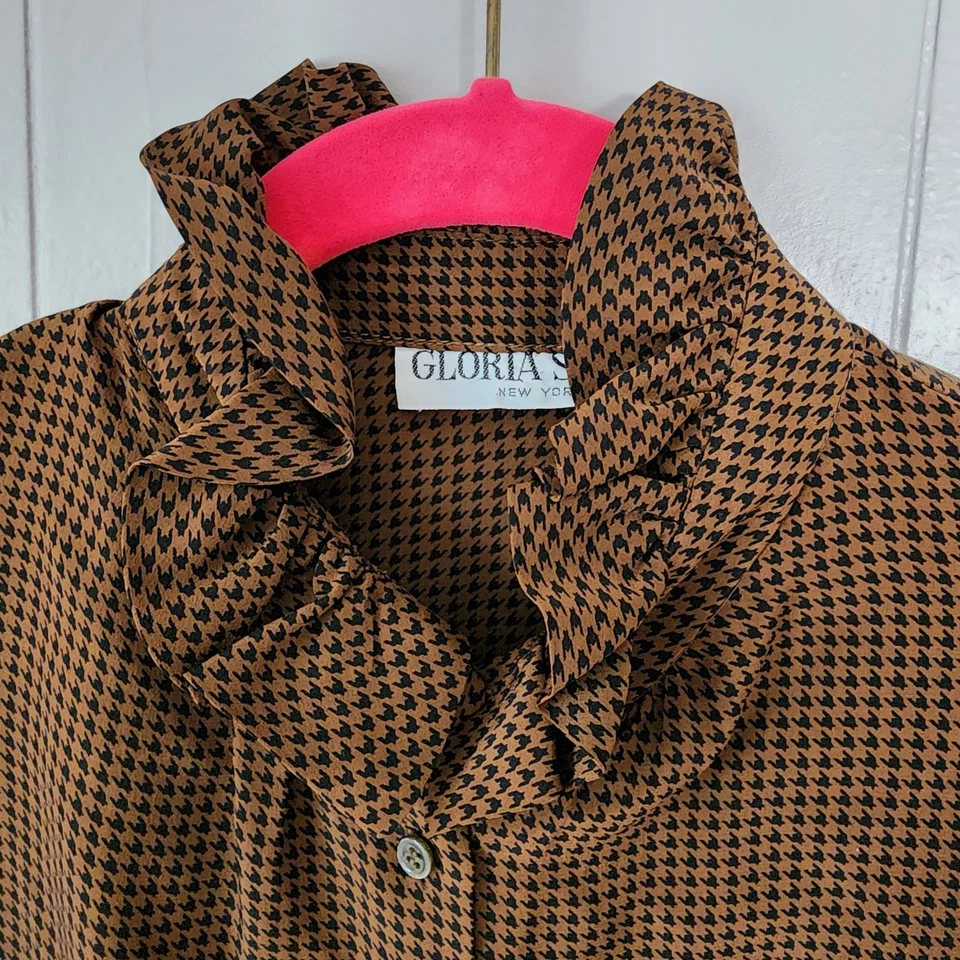 Blusa Vintage Anos 80 Gloria Sachs Babado Academia Botão Houndstooth Seda Marrom G - Imagem 3 de 4
