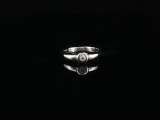 Platinum Solitaire Ring / Engagement