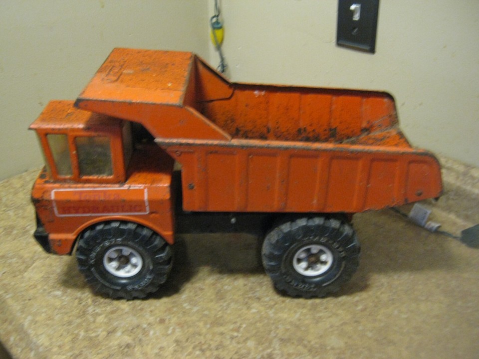 RARE 70s Mighty Tonka Orange Hydraulic Off Road Dump Truck in Original
