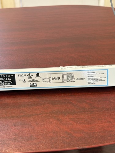 Controlador electrónico LED AVANZADO XI075C200V054BST1 XITANIUM 75W paquete de 10 - Imagen 3 de 5