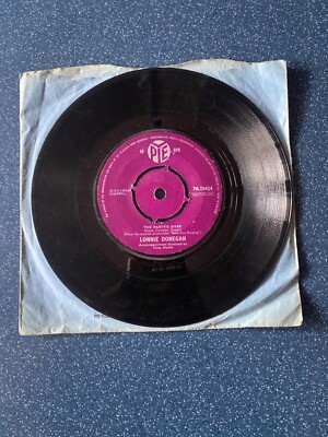 Single 7'' LONNIE DONEGAN   THE PARTY'S OVER/OVER THE RAINBOW  1962 PYE
