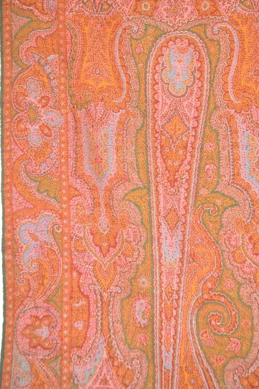 antiguo paisley tejido lana 63x 126 blanco chal central tiro siglo XIX muy bueno Foto 3 de 4