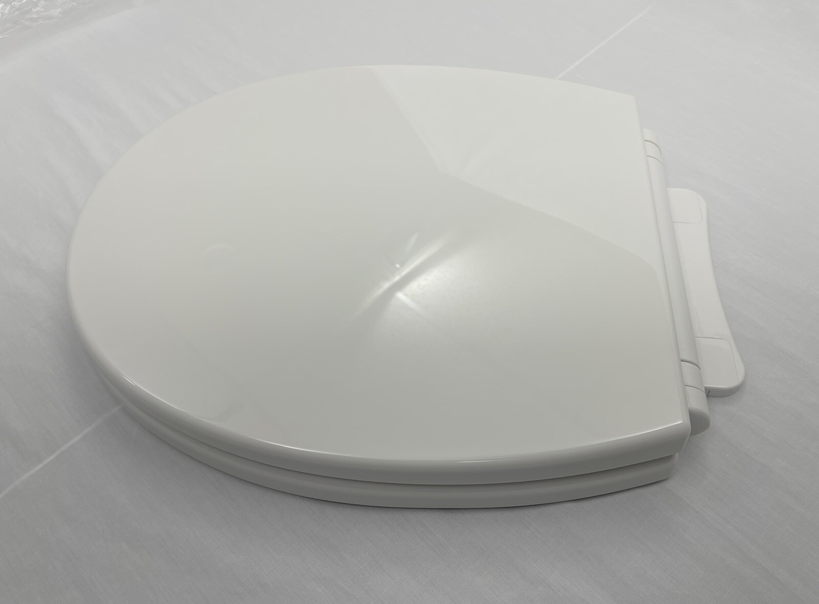 TOTO SS11301 Soft Close Lid Round ClosedFront Toilet Seat Cotton