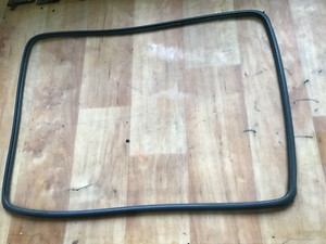 Backofentürdichtung.Dichtung für Backofen SIEMENS.Type HTHB33. GUT.