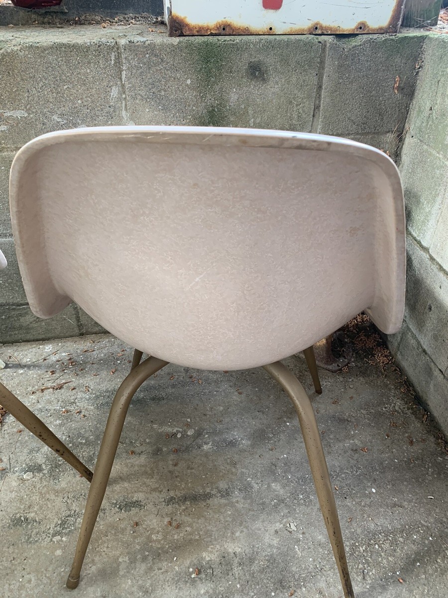 ミッドセンチュリーフ USA FIBERMOLD BORG WARNER Pair of Mid Century Molded Fiberglass Borg Warner Chairs | eBay