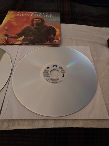 Vintage~Brave Heart Laser Disc Wide Screen Edition~2 Discs~ Mel Gibson~Gatefold - Picture 7 of 9