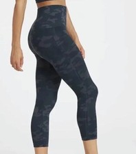 Spanx Look At Me Now Seamless Leggings Black Camo Women, Size Small