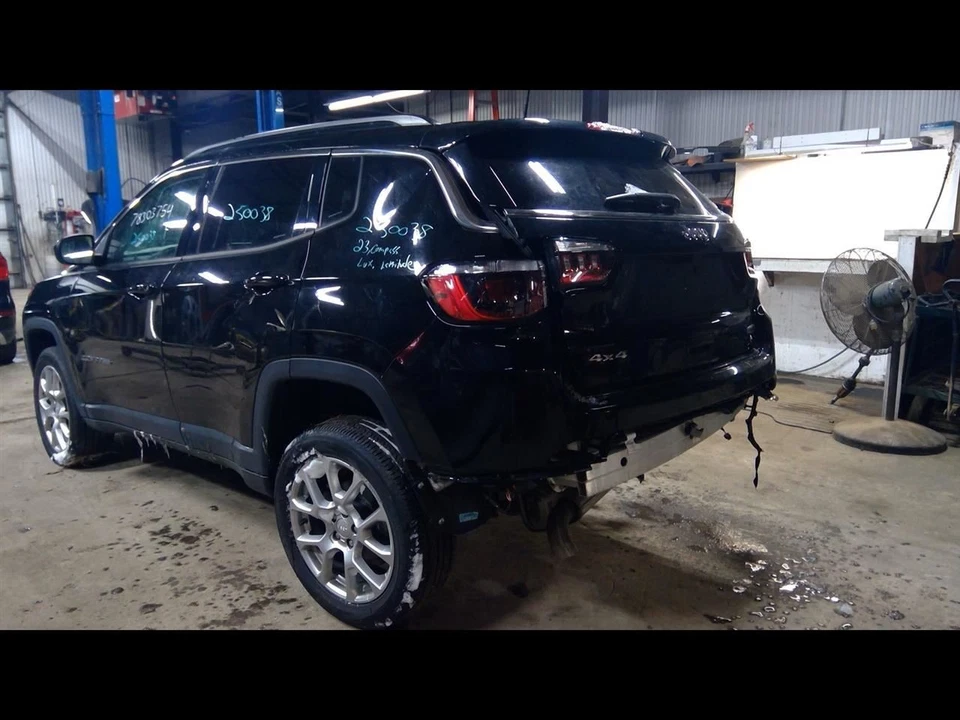 Brazo limpiaparabrisas izquierdo Compass 2017-2024 1528591 Foto 4 de 4