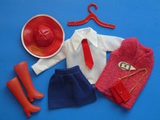 Vintage Mego 1707 Maddie Mod Doll - Red White  Blueberry Outfit  Accessories