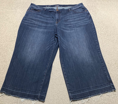 Evri Womens 24W Plus Jeans Blue Denim Medium Wash Wide Leg Cropped Raw Hem