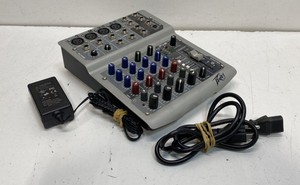 Peavey PV6 USB 6-Channel Compact Mixing Console For Parts or Not Working
