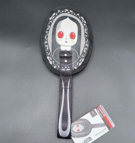 Nuovo Bark Box Super Chewer " Spooky Susan" cane giocattolo Halloween Horror Bloody Mary - Foto 3 di 13
