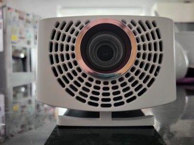 LG PF1500-EU Beamer LED, WLAN, WiFi, Bluetooth, 3D + Brillen, OVP, n. ca.20.000h