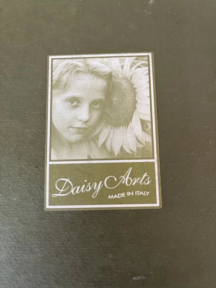 Álbum de fotos encuadernado en cuero Daisy Arts hecho en Italia blanco 50 páginas 10x8 Foto 4 de 4