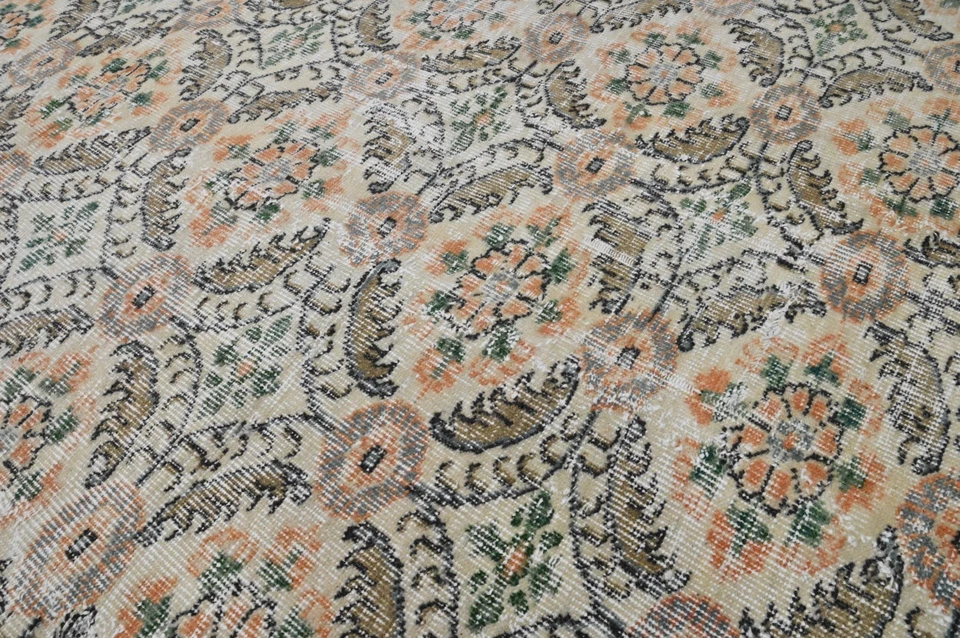 Oushak Turkish Vintage Rug 6x10 Kilim Rug Anatolian Handmade Boho Decor BEIGE - Image 4 of 4