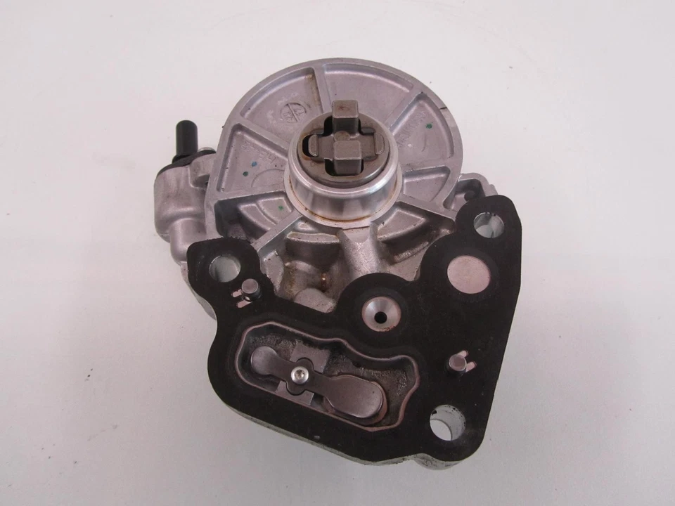 17-22 CHEVROLET MALIBU engine mounted Vacuum Pump 1.5L 25204337 vac - Image 3 of 3