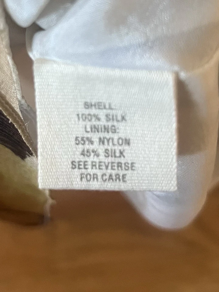 Vestido Elizabeth And James 100 % seda  Foto 3 de 4