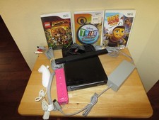 Nintendo Wii Console Bundle RVL-001 w/ Controllers Nun Chucks  3 Games