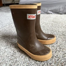 XTRATUF 8" Legacy Waterproof Boots Brown 22681G Unisex Toddler Size 6 Farm Chore