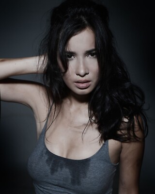 CELINA JADE 8x10 PHOTO *