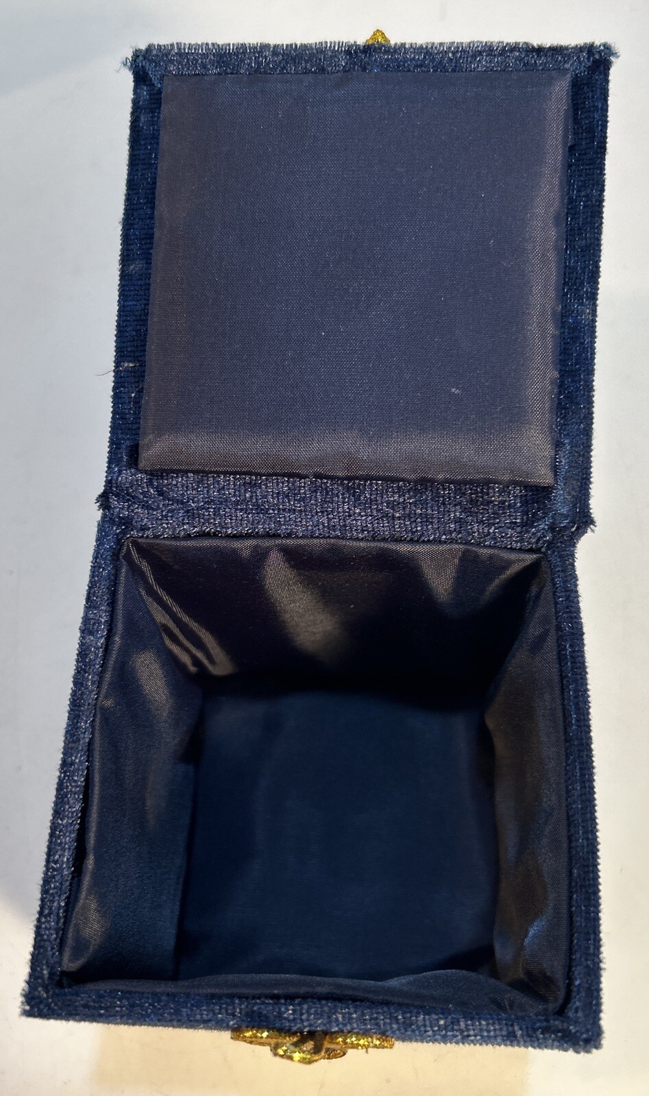 Picture 7 of 12