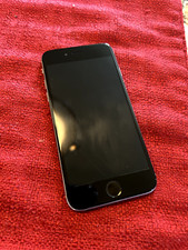 Apple iPhone 6 FOR PARTS ONLY - Doesn't turn on