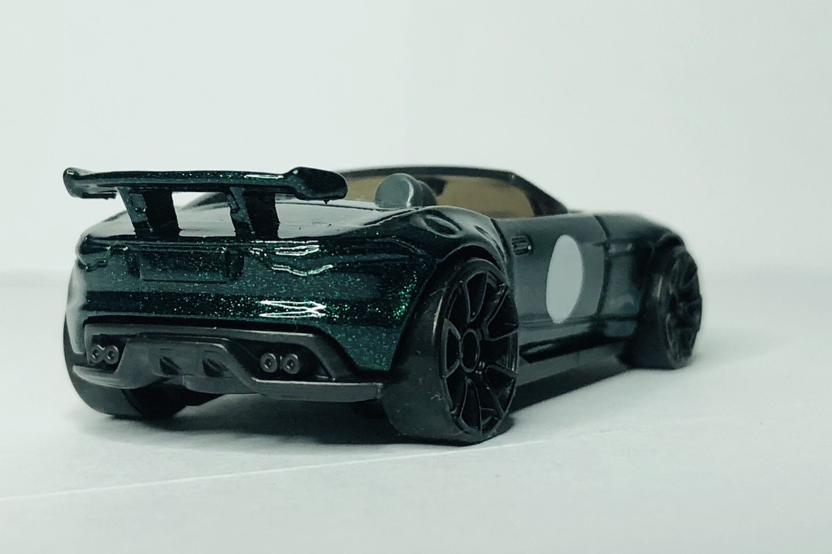 絶版品Hot Wheels ‘15 JAGUAR F-TYPE PROJECT7 2024 Hot Wheels #116 HW Roadsters '15 Jaguar F-Type Project