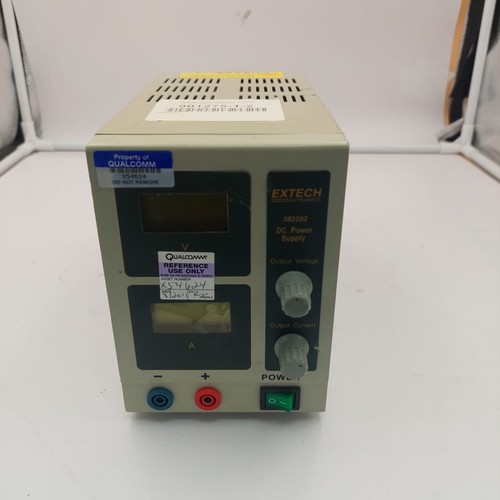 Extech 382202 DC Power Supply 18V 3A - Picture 2 of 4