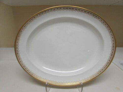 CRESENT GEORGE JONES & SONS LARGE 18” LONG WHITE SERVING PLATTER MINT CONDITiON - Picture 1 of 2