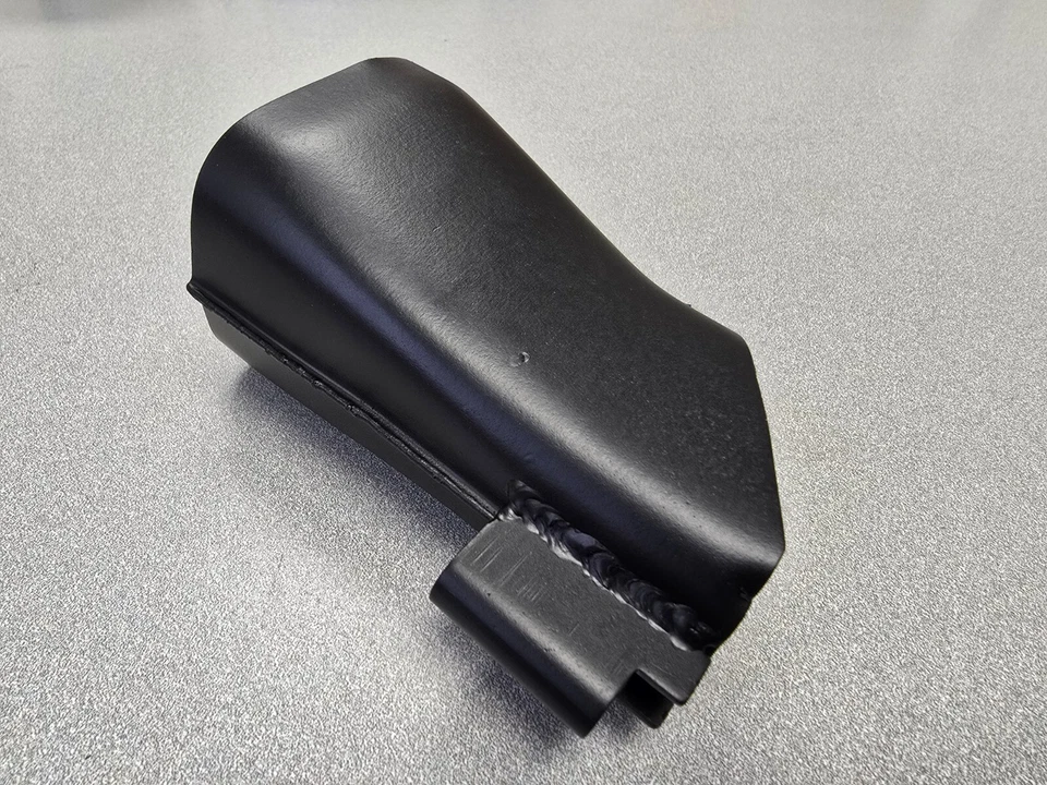 NICE USED ORIGINAL GENUINE PORSCHE 356B 356C 356SC REAR BUMPER EXHAUST FUNNEL 10 - Image 3 of 4