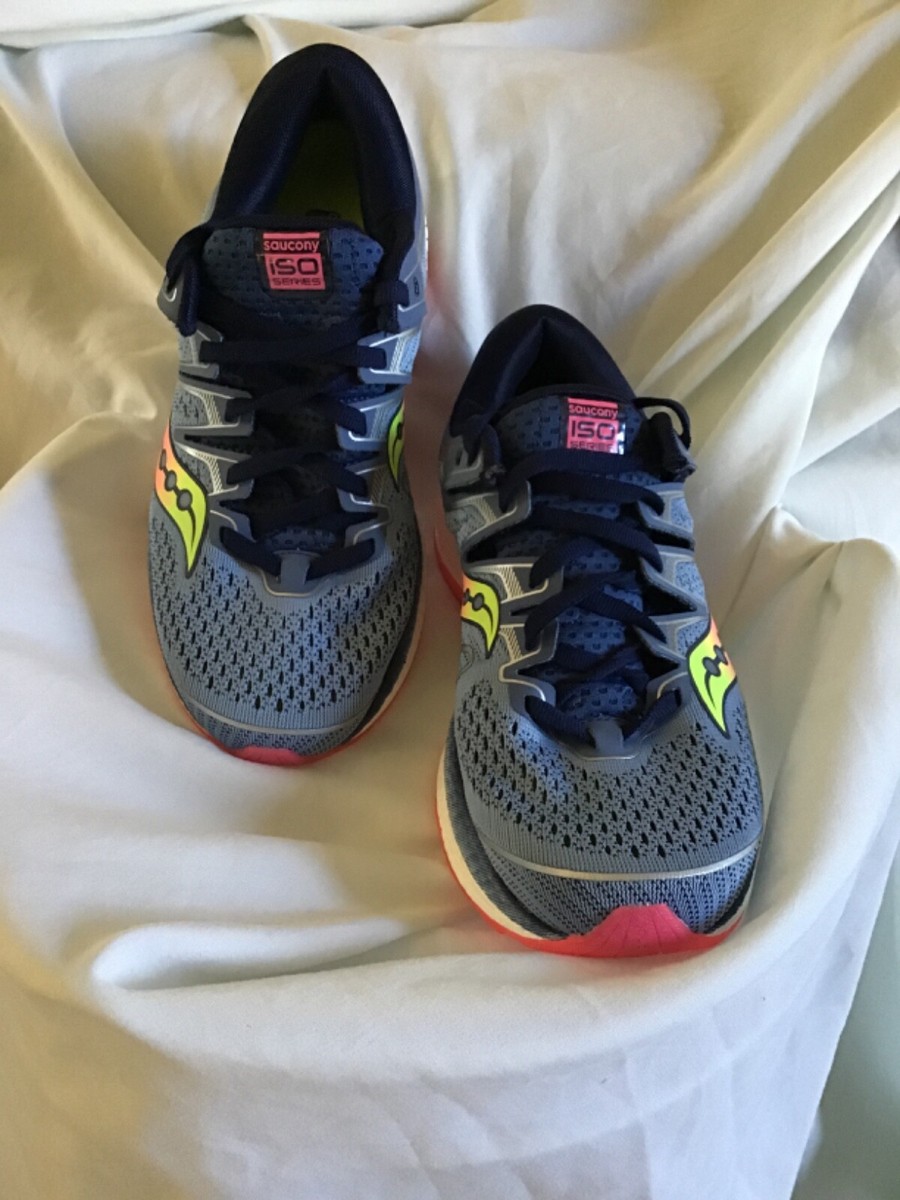 PAIRS WOMEN'S SAUCONY TRIUMPH RUNNING SIZE