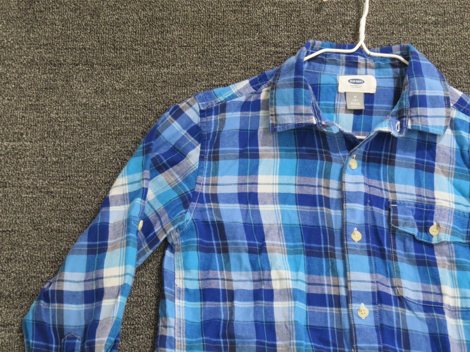 Old Navy Button Up Shirt Boys Size M 8 Long Sleeve Blue Plaid Casual