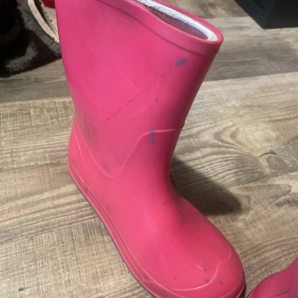 Girls Pink Rain Boots Size 13-1 Waterproof Mid Calf Canada Purple Bottom - Image 3 of 4